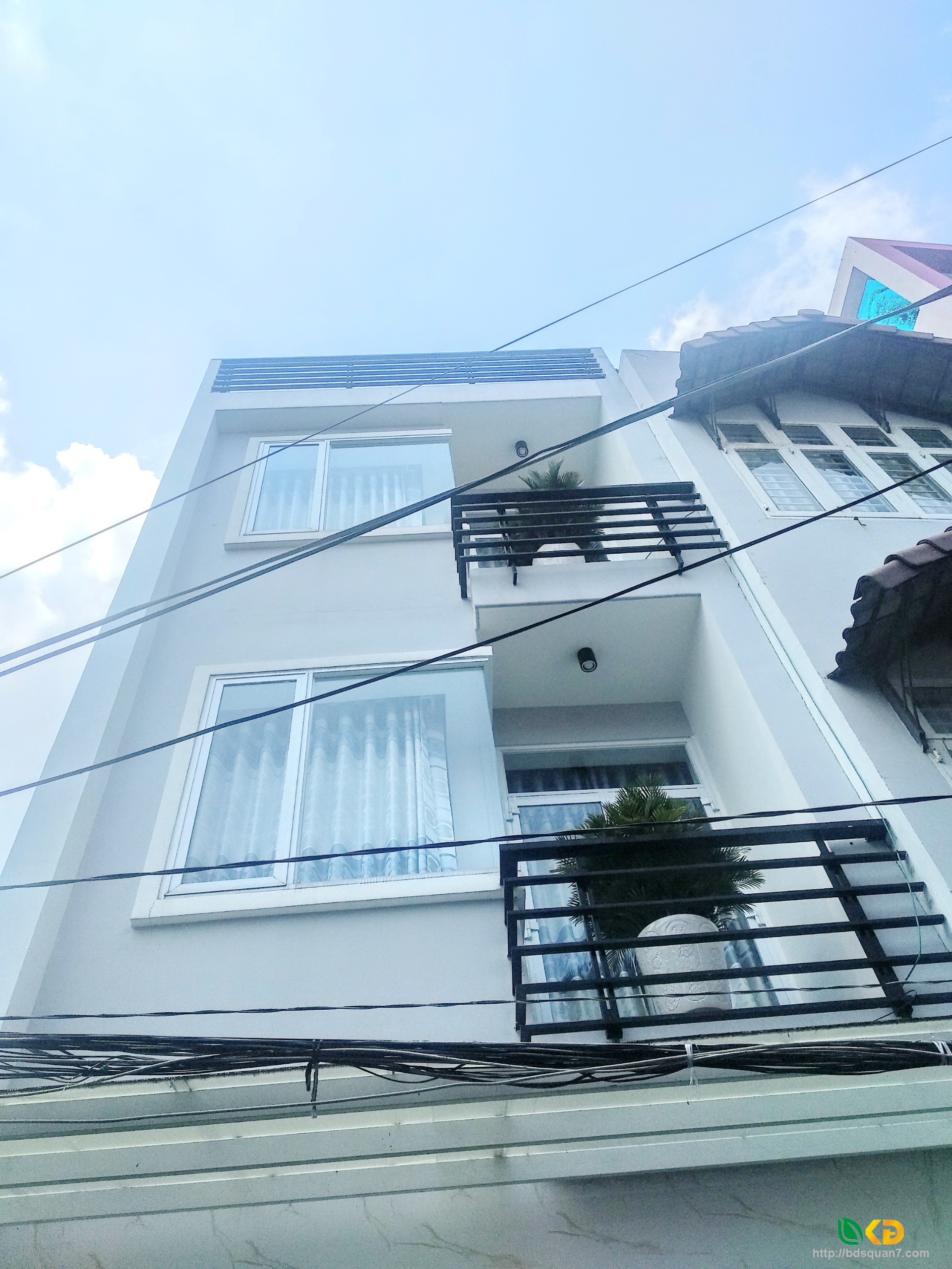 Bán nhà 3 tầng hẻm 803 Huỳnh Tấn Phát Quận 7